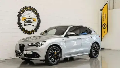 Usado Alfa Romeo Stelvio Veloce 209 HP (153 kW) 2020 Cinzento SUV