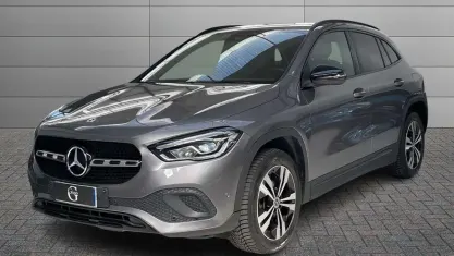 Usata Mercedes GLA250 160 CV (117 kW) 2022 Grigio SUV