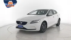 Bianco Usata 2019 Volvo V40 Business Edition Tre volumi | 13.000 € (Ottimo prezzo)
