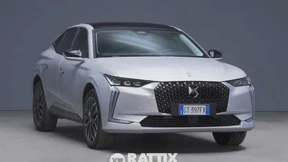 Grigio Usata 2024 DS Automobiles DS4 Opera Tre volumi | 23.431 € (Ottimo prezzo)