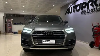 Grigio Usata 2019 Audi Q5 SUV | 24.500 € (Ottimo prezzo)
