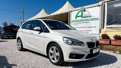 Usata BMW 218 Active Tourer Luxury Line 150 CV (110 kW) 2015 Bianco Monovolume