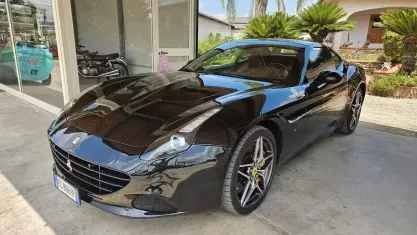 Usata Ferrari California 560 CV (411 kW) 2016 Nero Cabrio