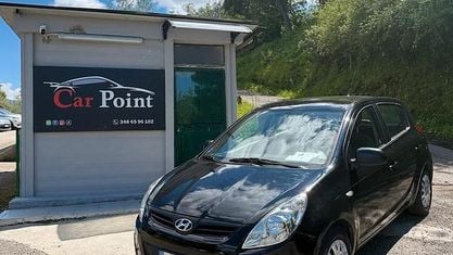 Usata Hyundai i20 Comfort 78 CV (57 kW) 2009 Nero Utilitaria