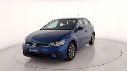 Blu Usata 2023 VW Polo Life Tre volumi | 16.800 € (Buon prezzo)