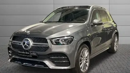 Usata Mercedes GLE300 Premium Plus 272 CV (200 kW) 2023 Gray SUV