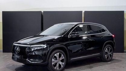 Uusi Mercedes EQA250+ Advanced 139 kW (190 HP) 2025 Musta Katumaasturi