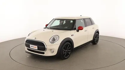 Usata Mini ONE 75 CV (55 kW) 2016 Utilitaria