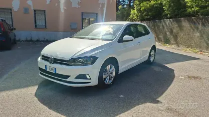 Usata VW Polo Comfortline 75 CV (55 kW) 2018 Bianco Utilitaria