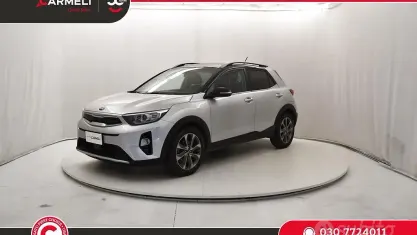 Usata Kia Stonic 110 CV (80 kW) 2018 Grigio SUV