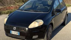 Other Usata 2010 Fiat Grande Punto Due volumi | 2400 € (Ottimo prezzo)