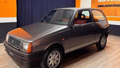 Usata Autobianchi Y10 85 CV (62 kW) 1985 Grigio Utilitaria