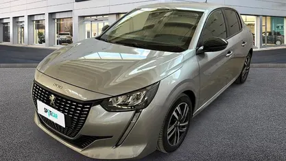 Usata Peugeot 208 Allure 101 CV (74 kW) 2023 Grigio Utilitaria