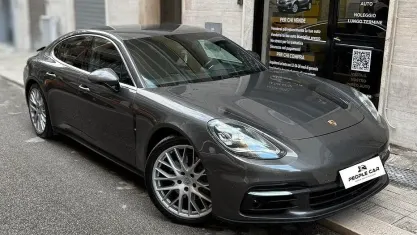Usata Porsche Panamera 422 CV (310 kW) 2017 Grigio Berlina