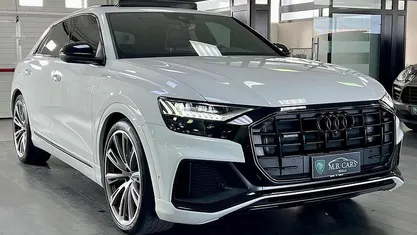 Usata Audi Q8 S-Line 286 CV (210 kW) 2022 Bianco SUV