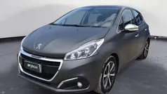 Grigio Usata 2017 Peugeot 208 Allure Due volumi | 8900 € (Buon prezzo)