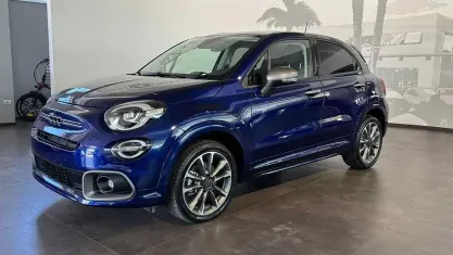 Usata Fiat 130 Sport 131 CV (96 kW) 2024 Blu SUV