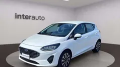 Bianco metallizzato Usata 2022 Ford Fiesta Titanium Due volumi | 15.480 € (Buon prezzo)
