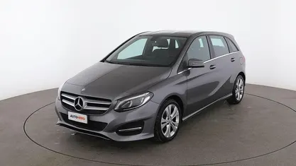 Grigio Usata 2016 Mercedes B180 Monovolume | 11.799 € (Buon prezzo)
