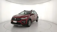 Rosso Usata 2022 Dacia Sandero Comfort Due volumi | 13.950 € (Buon prezzo)