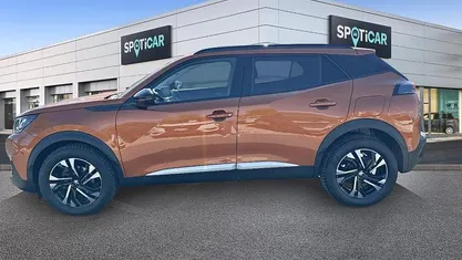 Usata 2022 Peugeot 2008 Allure SUV | 16.400 € (Buon prezzo)