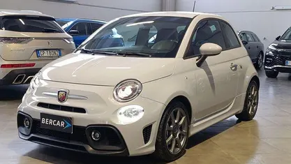 Usata Abarth 595 165 CV (121 kW) 2022 Grigio Utilitaria