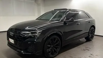 Usata Audi Q8 S-Line 286 CV (210 kW) 2023 Nero SUV