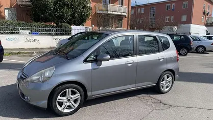Usata Honda Jazz ES 83 CV (61 kW) 2007 Grigio Utilitaria