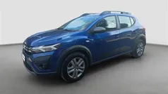 Blu Usata 2023 Dacia Sandero Expression Due volumi | 14.900 € (Buon prezzo)