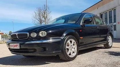 Usata Jaguar X-type Executive 156 CV (114 kW) 2003 Nero Berlina