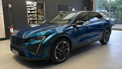 Nuova Peugeot 408 GT 131 CV (96 kW) 2025 Blu/azzurro Berlina