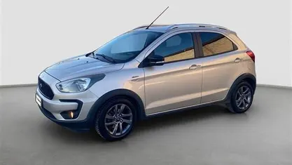 Grigio Usata 2019 Ford Ka Active Tre volumi | 9500 € (Buon prezzo)