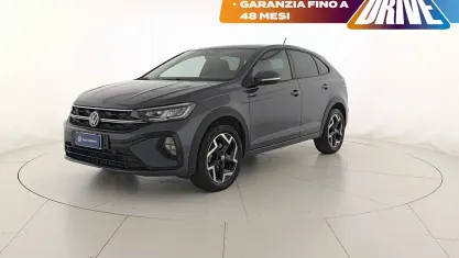 Usata VW Taigo R-line 116 CV (85 kW) 2025 Gray SUV
