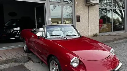 Usata Alfa Romeo Spider Veloce 131 CV (96 kW) 1970 Rosso Cabrio