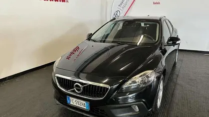 Nero Usata 2016 Volvo V40 CC Business Edition Station wagon | 9700 € (Buon prezzo)