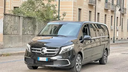 Usata Mercedes V250 Premium 190 CV (139 kW) 2022 Nero Monovolume