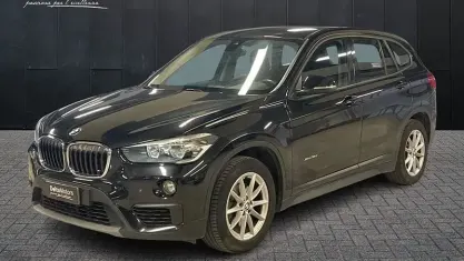 Usata BMW X1 Efficient Dynamics 150 CV (110 kW) 2016 Nero SUV