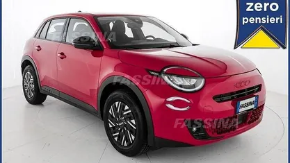 Usata Fiat 600E Red 114 kW (156 CV) 2024 Rosso SUV