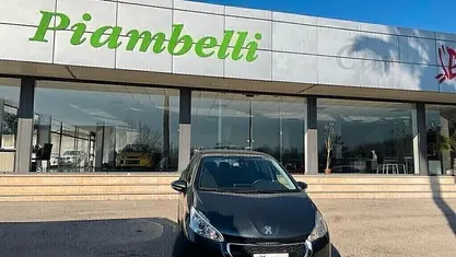 Usata Peugeot 208 Active 92 CV (67 kW) 2013 Utilitaria