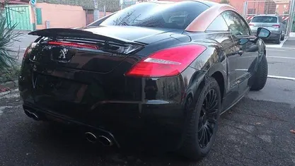 Usata Peugeot RCZ 200 CV (147 kW) 2011 Coupé