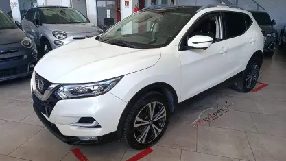 Usata Nissan Qashqai Tekna+ 116 CV (85 kW) 2020 Bianco SUV