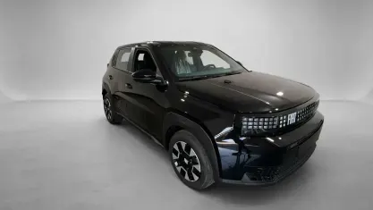 Nuova Fiat Grande Panda Pop 101 CV (74 kW) 2026 Nero Utilitaria