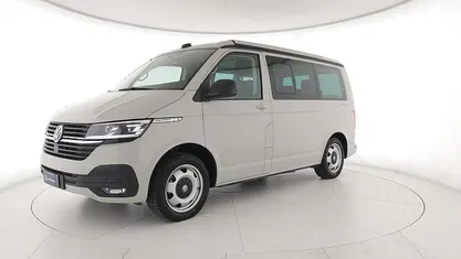 Usata VW Multivan Beach 150 CV (110 kW) 2024 Ascot grey Furgone