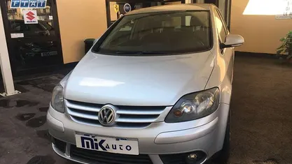 Chiaro Usata 2006 VW Golf Plus Goal Monovolume | 2500 € (Buon prezzo)