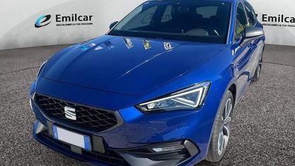 Usata Seat Leon FR 150 CV (110 kW) 2021 Blu Berlina
