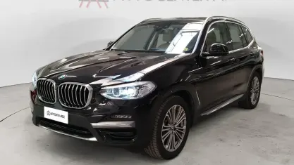 Begagnad BMW X3 Luxury Line 184 HK (135 kW) 2021 Svart SUV