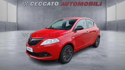 Rosso Usata 2023 Lancia Ypsilon Silver Due volumi | 9282 € (Super prezzo)