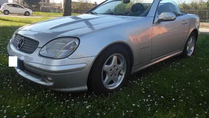 Argento Usata 2000 Mercedes SLK200 Cabrio | 12.500 €