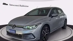 Argento met Usata 2021 VW Golf VIII Style Tre volumi | 22.900 € (Buon prezzo)