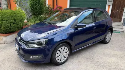 Usata VW Polo Highline 90 CV (66 kW) 2012 Blu Utilitaria